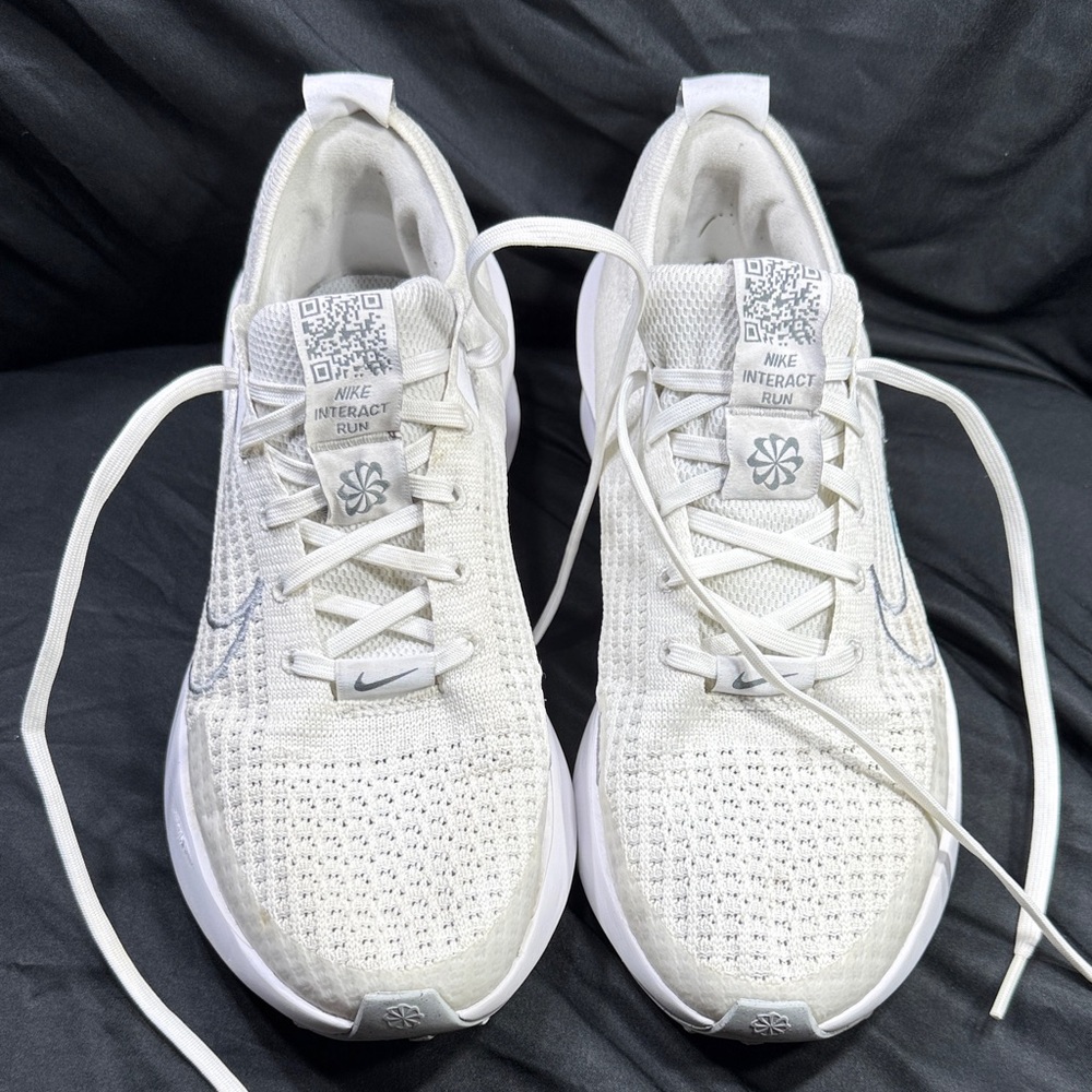 Nike Women's Interact Run Running Shoes White Size 9.5